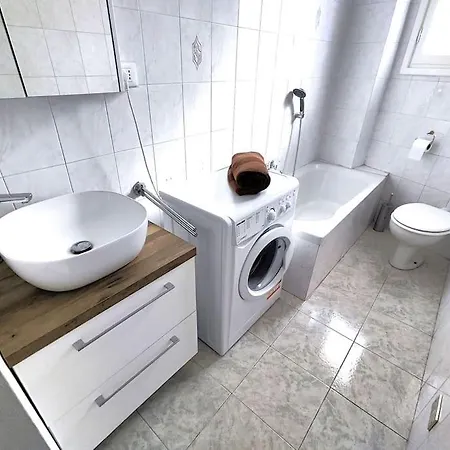 Carlo's Bz26 - Goethe - Sole Mio Apartament